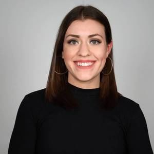 Meet your Posher, Cassie